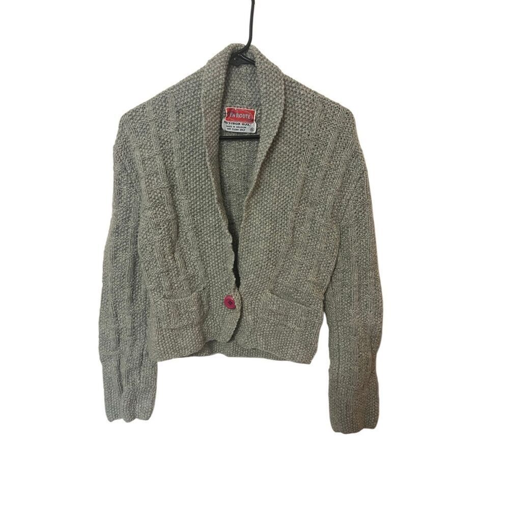 Vintage chunky cable knit virgin wool cardigan sz Sm